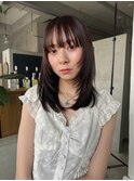 シースルーバング、透明感グレージュ、ミディアムレイヤー