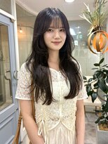 ホヌア(hoNua.) 大人ロングヘアでレイヤースタイルに！