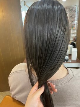 オプティマヘアー(Optima Hair) 柔らか艶々矯正♪