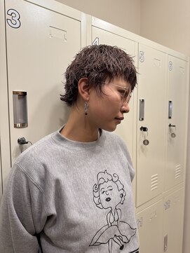 ソファララ(SOFA lala) Permed Pixie Cut