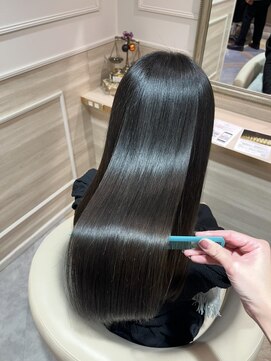 アンド ラ ブランシュ(&.La Blanche) 暗めカラー/ミディアムヘア/デザインカラー/縮毛矯正