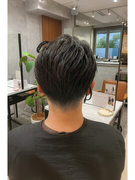 刈り上げメンズショート