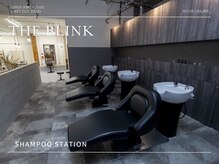 【entrance】洗練されたアートが迎える、感性を刺激するエントランス