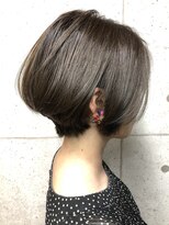 ア セカンド 清藤美容室第弐號(a sekand)&nbsp;[a sekand]コバルトブルーカラー×前下がりボブ