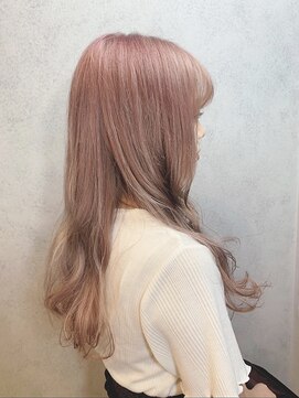 ヘアサロンM 新宿 外ハネボブ/アッシュブラウン/ネオウルフ/デザインカラー