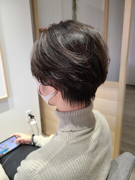 ヘアサロン R3 お手入れ簡単ショートヘアー14