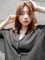 シュシュ(shushu)&nbsp;大人の無造作ロングヘア　【有海一生】／髪質改善/グレージュ