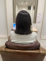 アドラーブル はなみずき店(adorable)&nbsp;【外ハネボブ】【カーキグレージュ】【20代30代40代】