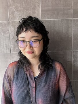 ナループロアオハナ(Nalu pu loa ohana) ウルフ/ピンクベージュ／ウルフパーマ