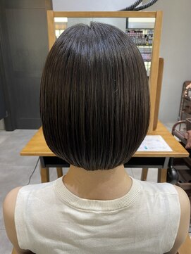 エル 横浜(eL) 艶髪ダークカラー