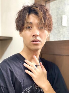 ヨロ(YoLo.) ツイスパ×フェイスフレーミングカラー　担当川角