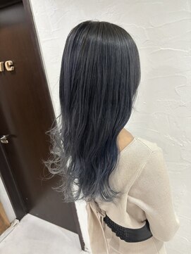 ドゥア(Dua) アッシュグレージュ