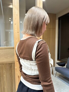 メゾンシアー(Maison Sheer) ベージュカラー