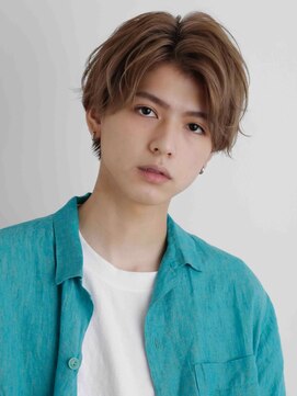 オーシャン トーキョー サニー(OCEAN TOKYO Sunny) 韓国ヘアコンマバング韓国マッシュセンターパートフェザーパーマ