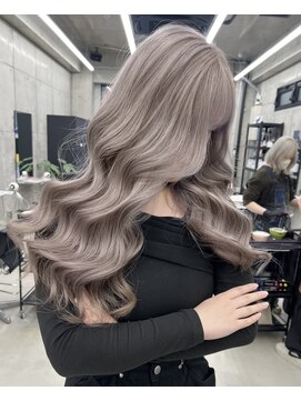 ディーエヌエー バイ エゴル(DiNA by ENGOL) ホワイトベージュ/ハイトーンカラー