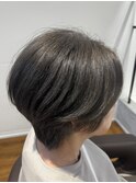 オリーブグレージュ