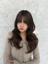 ユーフォリア 新宿通り(Euphoria) 韓国レイヤー/ハッシュカット/ロングレイヤー/くびれヘア