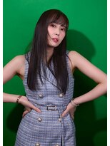 アンアタッシュ(UNE ATTACHE)&nbsp;派手じゃなくていいやわらかアッシュで見つけた、似合う私らしさ