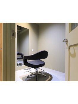 【8時~23時迄営業】マンツーマン施術が嬉しい◎第二の家のようにほっと一息つけるサロン♪《下高井戸》