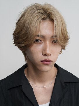 サンクマーケット 渋谷(cinq MARKET) 渋谷メンズブリーチカラーミルクティーベージュセンターパート◆