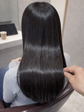 ワタトリ(waTatori) 一度で実感『美髪』新宿/髪質改善/縮毛矯正/艶髪/オージュア