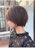 ショート/ショートボブ/大阪/梅田/マンツーマン/白髪ぼかし