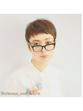 シェヴー(Cheveux) スッキリ◆カジュアルショート