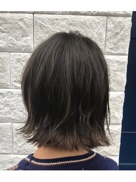 トリエラ(TRIELA) 切りっぱなしシークレットインナーカラー