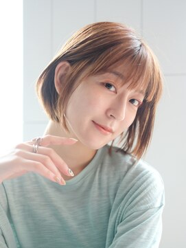 アルバム 銀座(ALBUM GINZA) ストレートボブ_耳かけウェーブパーマフォギーベージュ_37655