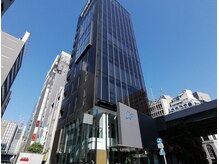 エアーギンザタワー(airGINZA tower)の雰囲気（ガラス張りの開放的な駅近ヘアサロン/カラーが上手い/白髪ぼかし）