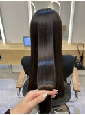 エアリーミディショートパーマ黒髪ホワイトアッシュ