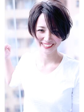 シーラス バイクラウドゼロ(Cirrus by Cloud zero) ノーバング小顔ショートアッシュ【Cirrus by Cloud zero】