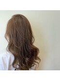 ミルクティーベージュカラー×30代愛されレイヤー
