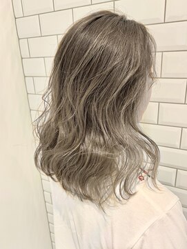 アース 相模大野店(EARTH) 20代/30代/40代透明感カラー