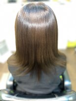 エムスリーディーミュゼステージ(M3D)&nbsp;艶髪ストレート仕上げ。