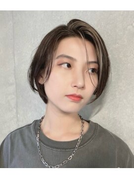 ナル(Na Ru.) ショートボブ+フェイスフレーミングカラー☆
