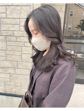 フィオーレ ヘアデザイン(FIORE hair design) 地毛風カラー グレージュ ブラウンカラー