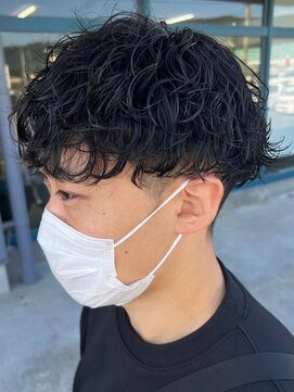 リット×ベリエ(Lit.×belier) メンズマッシュ波巻きパーマツイストスパイラルパーマウルフ30代