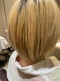 テラス 茨木(Terrace)&nbsp;丸くならずに、ストレート感を出したショートボブ