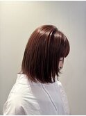 ピンクベージュ