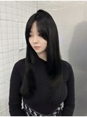小顔ロングレイヤーカット顔周り秋グレージュカラー透明感カラー