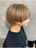 前髪あり耳掛け丸みくびれショートボブ20代30代40代50代