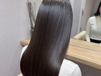 トライベッカスマートサロン(TRIBECA smart salon)の写真/1ヶ月後も「キレイな髪ね＊」と褒められる。 本質の髪質改善を.゜＊