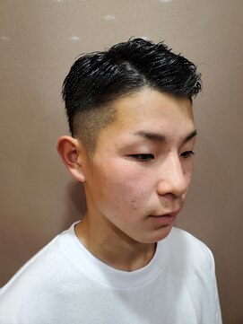 ネオバーバースタイルパラディソ(NeoBarberStylePARADISO) メンズ2ブロック七三フェード