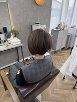 イッキ(IKKI) ハイライトグレージュ白髪ぼかし