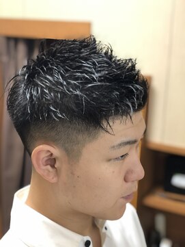 ヒロギンザ 浜松町店(HIRO GINZA) ツーブロック×フェード＜理容室／メンズ／浜松町＞