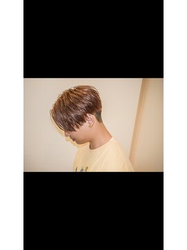 ワールドシップコウベ(WORLD SHIP KOBE) 前下がりセンターパート