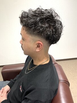 ラポードヘアークラフト(RAPPORD hair craft) スキンフェードパーマ