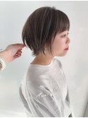 黒髪ショートウルフ/外ハネショートウルフ/耳かけ前髪あり