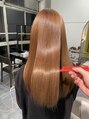 リルーム(re-room)&nbsp;CAREPROを使用した髪質改善が大得意です！圧倒的な艶感へ！